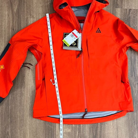 NEW NIKE ACG Gore-tex "Misery Ridge" Orange Jacket Sz L - Picture 8 of 13